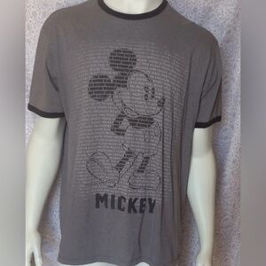 Disney Store Original Mickey Mouse T-shirt 
Adult Medium